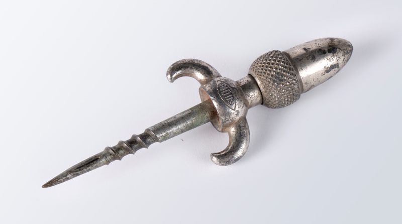 tirabuixó, servidor de cava [tirabuixó, decanters], INDUS, primera meitat segle XX