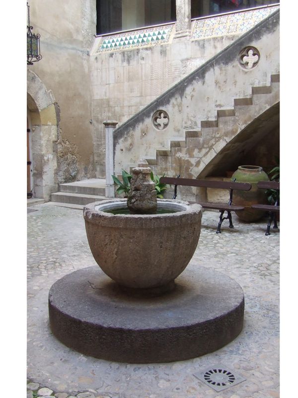 baptismal fonts, aspersoriums, desconegut, medieval